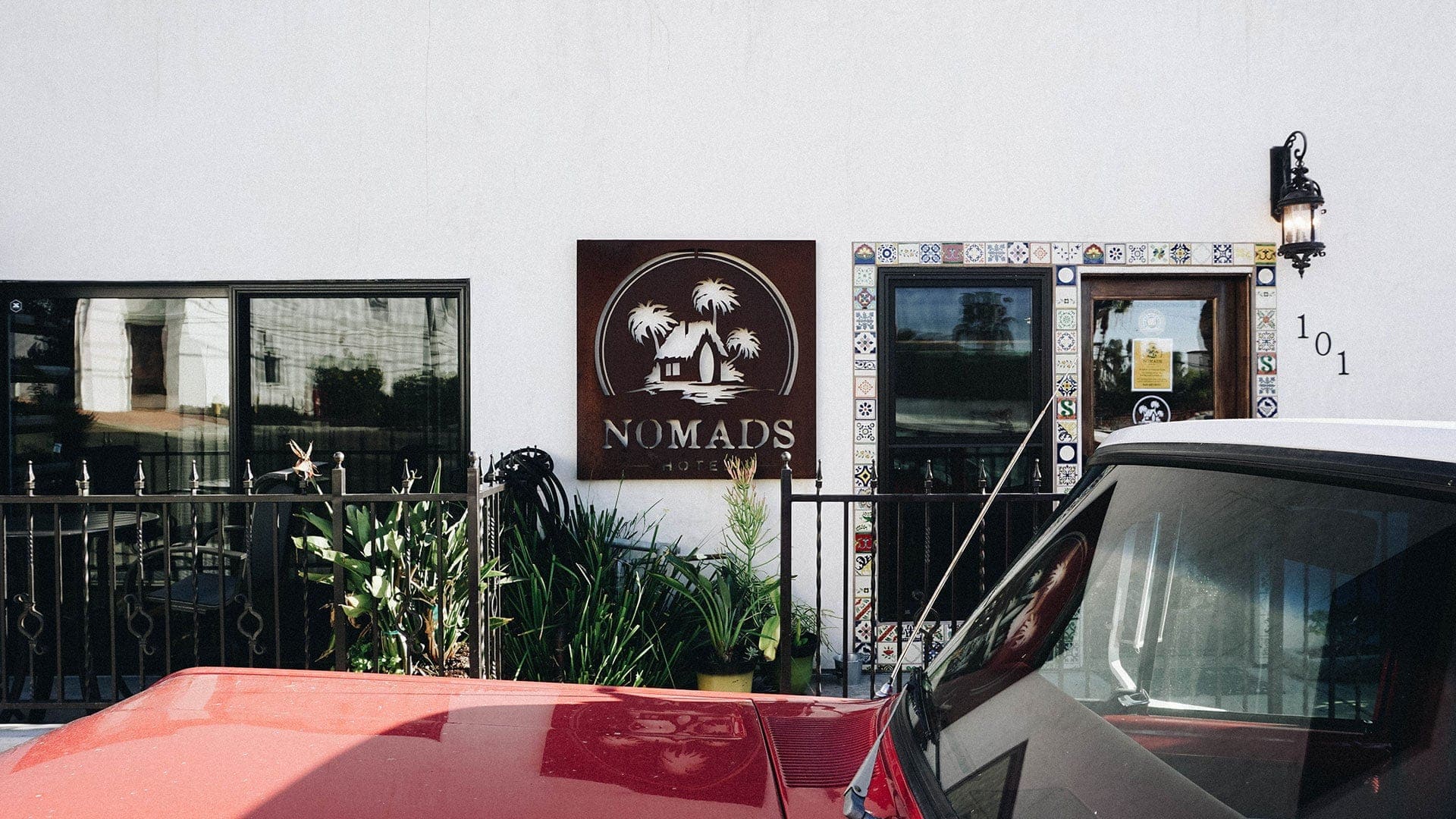 Nomads Hotel San Clemente - Unsung Studio Branding